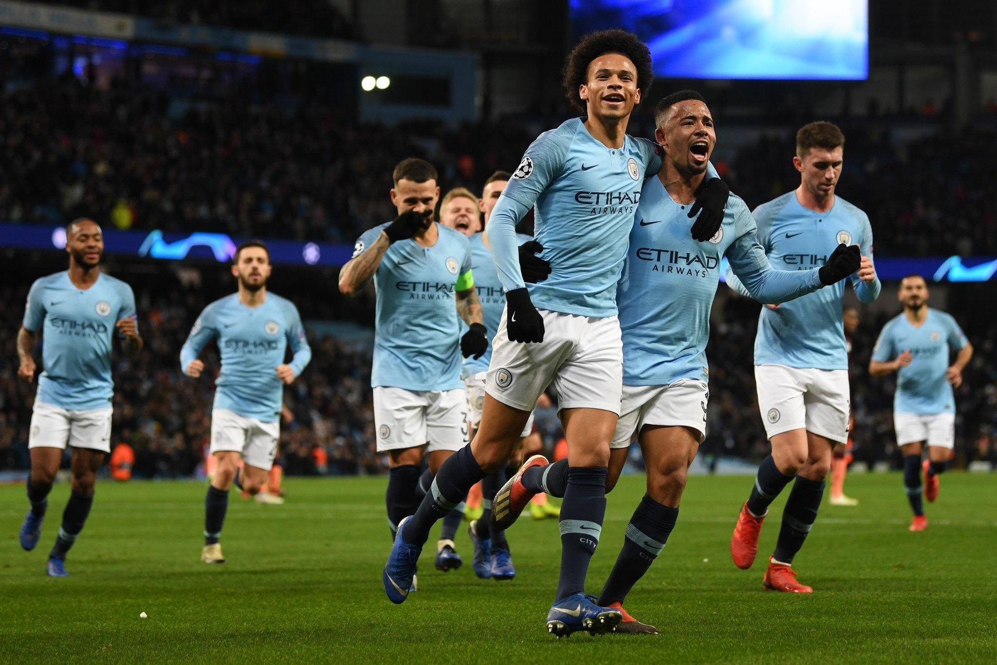 团队作战精 团队作战精